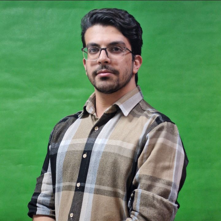 پویا فقیه زاده
